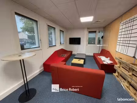 bureaux 118 m²