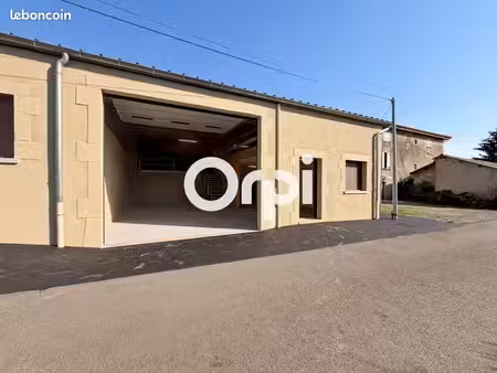 local industriel 190 m²