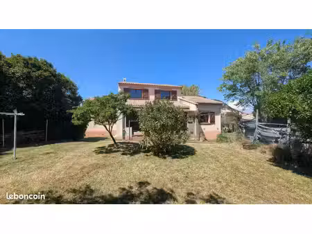 villa 5 pièces 125 m²