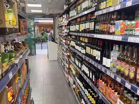 supérette /alimentation/epicerie