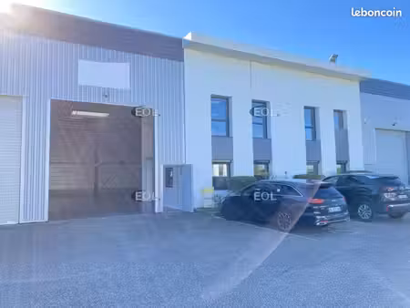 local d'activité 340 m²