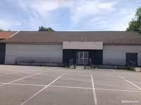 a louer local commercial
