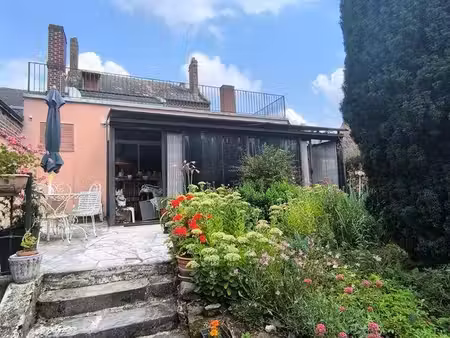 propriété 7 pièces 281 m²