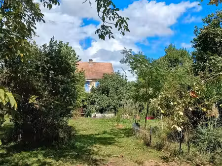 1 hectare bord rivière
