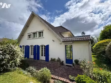 maison 7 pièces 166 m²