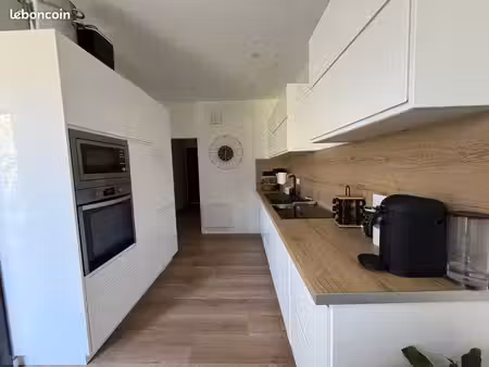 bel appartement au cœur de hyeres