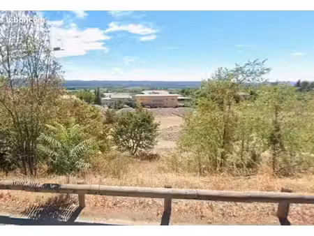 terrain 383 m² manosque