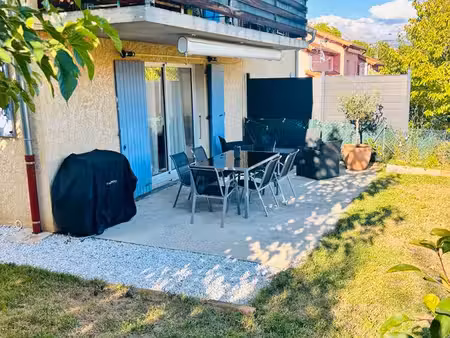 t3 rez de jardin avec garage - 60m² - chabanas