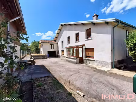 maison de village 6 pièces 122 m²