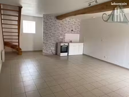 appartement 3 pièces 64 m²