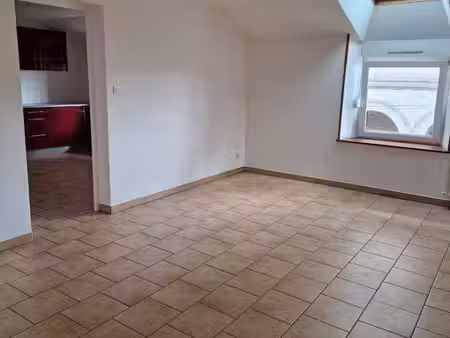 loue appartement t3 ville-sur-illon