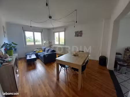 maison 3 pièces 84 m²