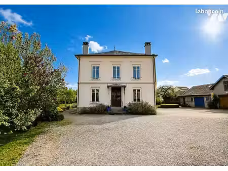 maison 6 pièces 190 m²