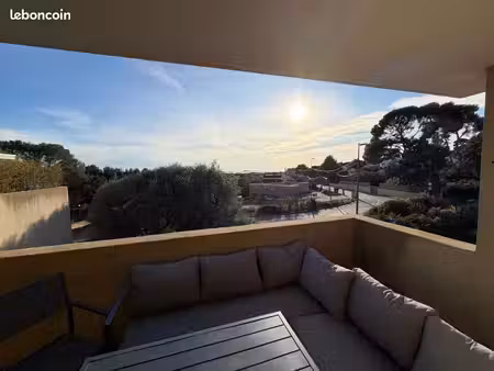 local commercial 70m2 sanary la baou