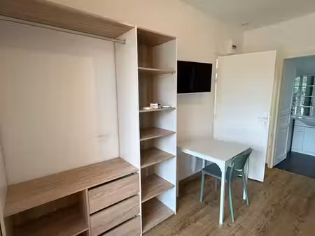 studio 1 pièce 16 m²