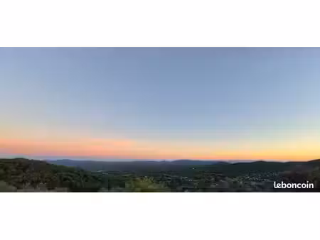 à louer – seillans (var) – appartement meublé avec vue exceptionnelle