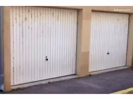box  garage