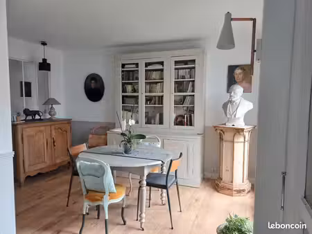 appartement rénové plein de charme 88 m2 avec balcon