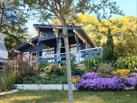 chalet autonome en pleine nature