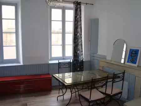 appartement t1 bis bordeaux - 32 m2 - 660 euros ttc