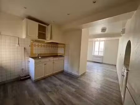 location appartement 1 pièce 21.83 m² à la ferté-sous-jouarre (77260)  465 €