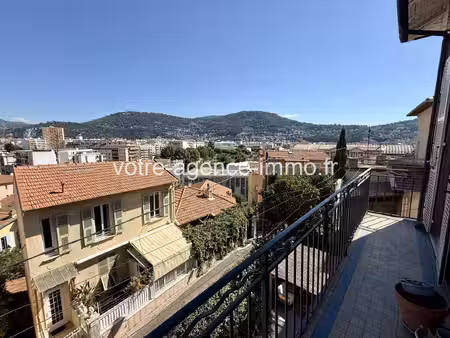 nice bas cimiez beau dernier etage avec balcon