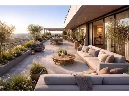 **rare t5 dernier étage terrasse avec parking au pied du t13**