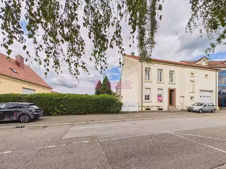 saint-avold centre ville: un emplacement rare à la vente !!