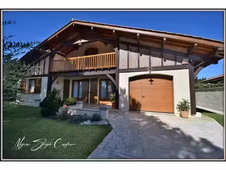maison landaise à vendre 6 pièces de 153 m² (40) soustons  commerces à pied  au calme
