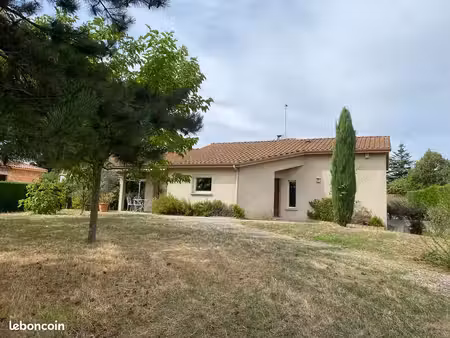 villa 6 pièces 120 m²