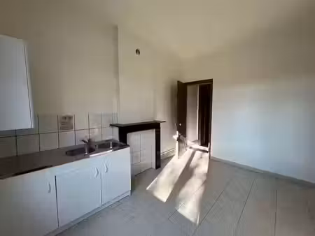 location maison 4 pièces 75.5 m² à vendegies-sur-ecaillon (59213)  680 €