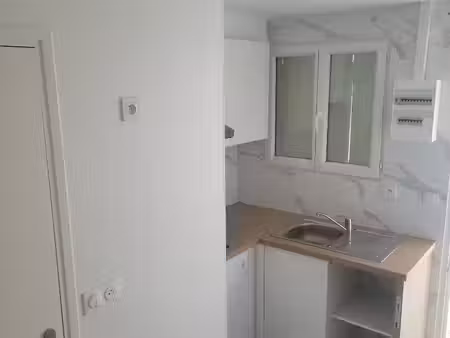 location appartement 1 pièce  15.44m²  vitry