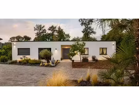 maison avec piscine montcourt-fromonville (77)