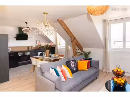 appartement meublé et équipé - centre de charleville-mézières - location à la semaine ou a