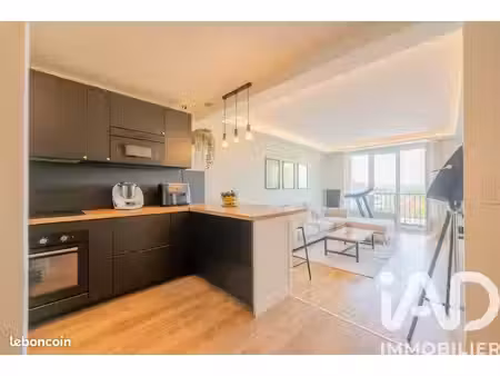 maison 6 pièces 140 m²