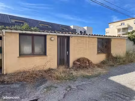 carcassonne – petite maisonnette 25 m² avec potentiel