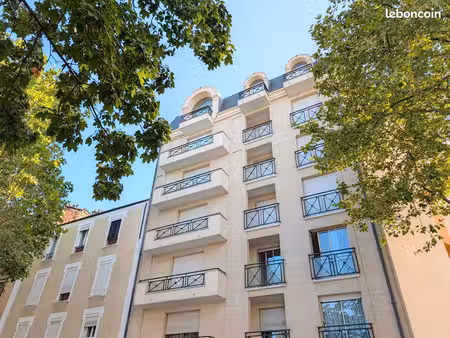 appartement 2 pièces 57 m²
