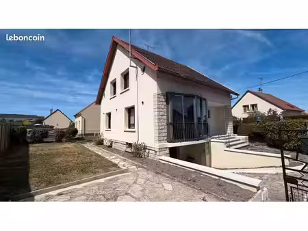 maison 6 pièces - 4 chambres - 120m²