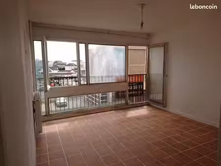 t1 lumineux de 31 m² avec vue dégagée  parking et cave – livry-gargan