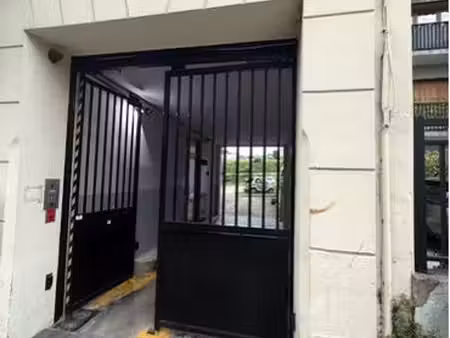 box de 13 50 m2 gare du raincy