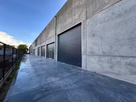 entrepôt(s) à vendre - nieuwendorpe  eeklo - jusqu'à 790 5m²