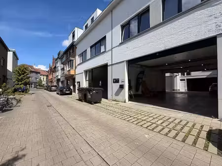 magazijn (76 m²) te huur in gent