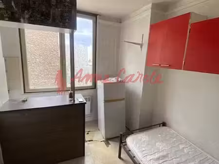 appartement 1 pièce 10 m²
