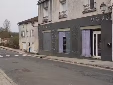 a vendre appartement et local commercial