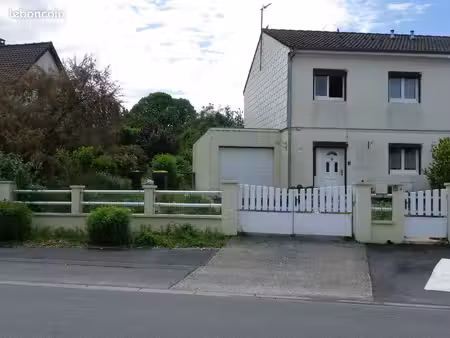 maison semi-indépendante 6 pièces terrain 300m2