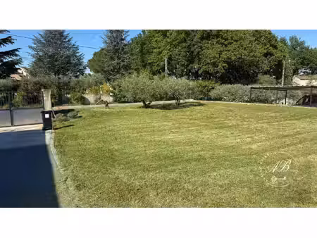 terrain constructible à vendre