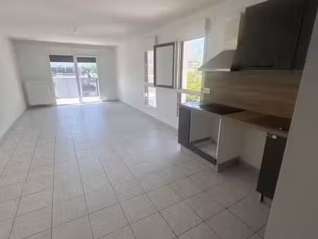 appartement 3 pièces 68 m²