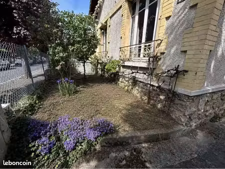 maison avec un beau potentiel