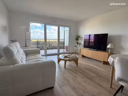 magnifique 3 pieces a entrange avec balcon