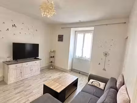appartement de 50 m² - la suze-sur-sarthe